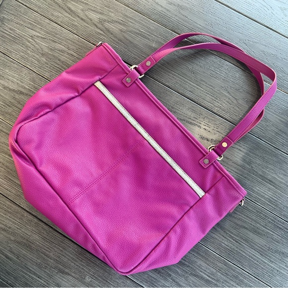 Thirty-one Jewell Townsfair Reversible Tote Fuchsia/ Silver - Picture 6 of 6
